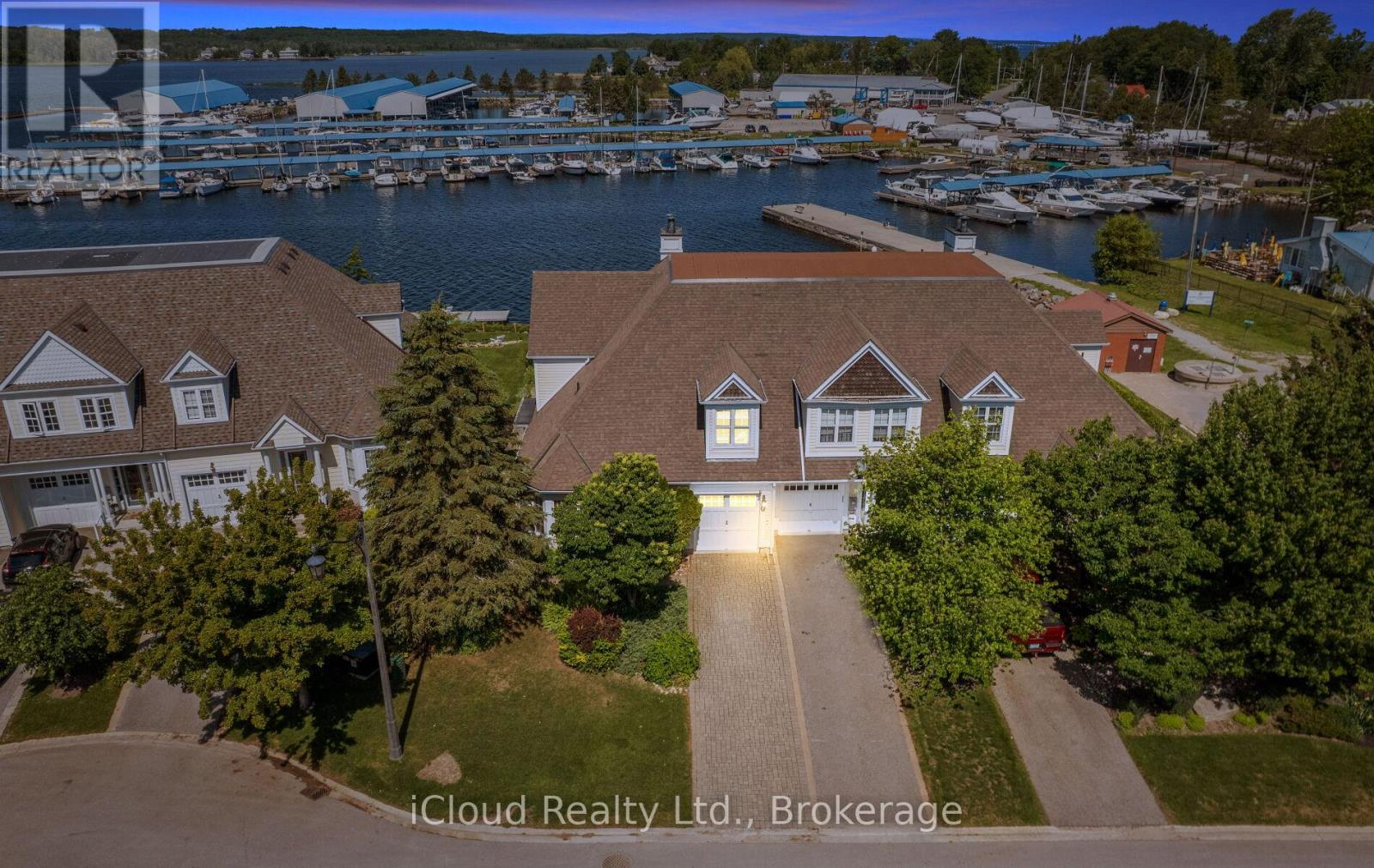 104 WYCLIFFE COVE - 2