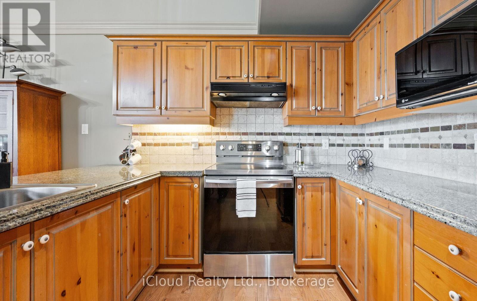 104 WYCLIFFE COVE - 22
