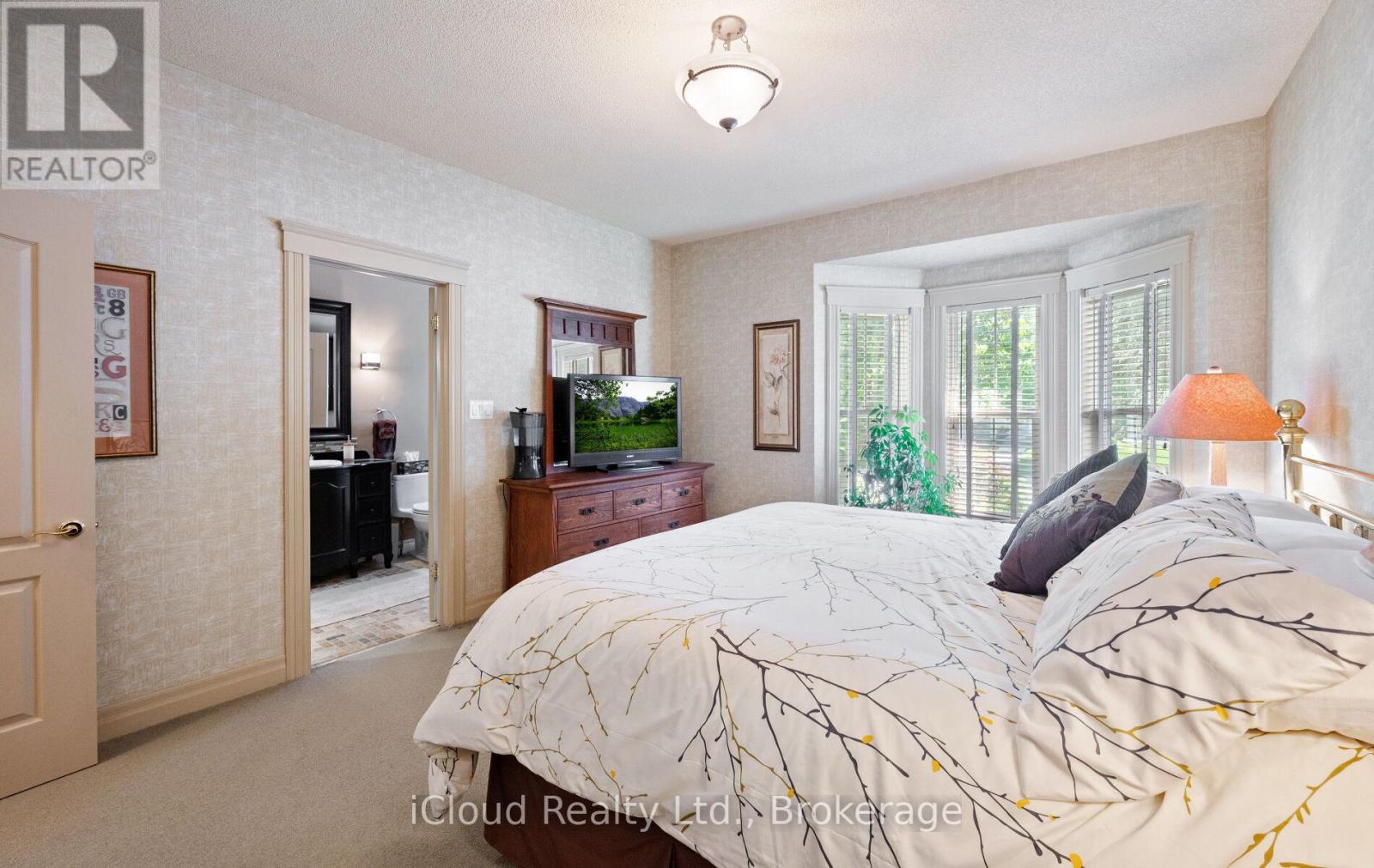 104 WYCLIFFE COVE - 26