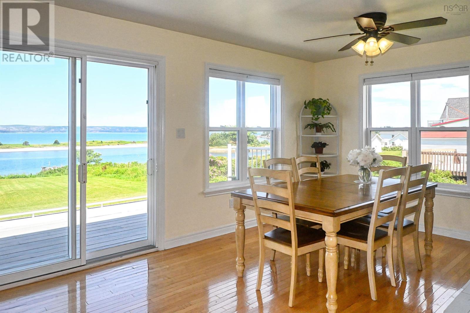 48 Seaview Drive - 12