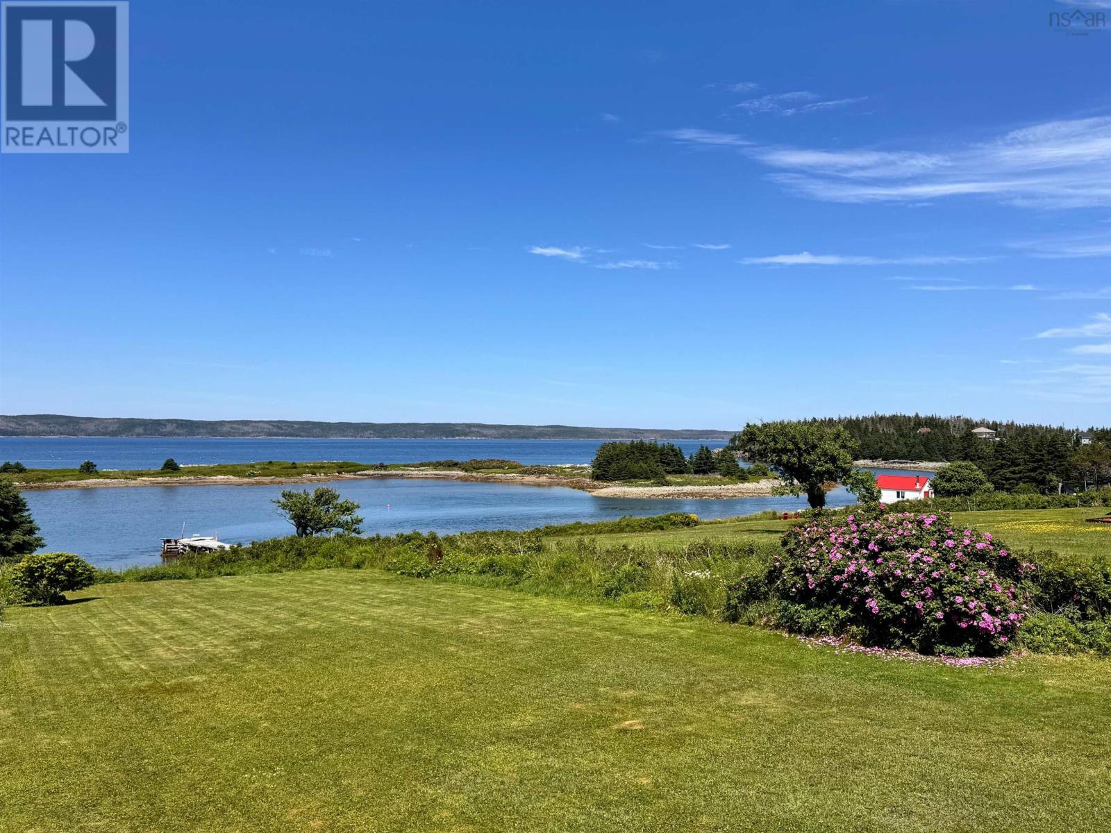 48 Seaview Drive - 45