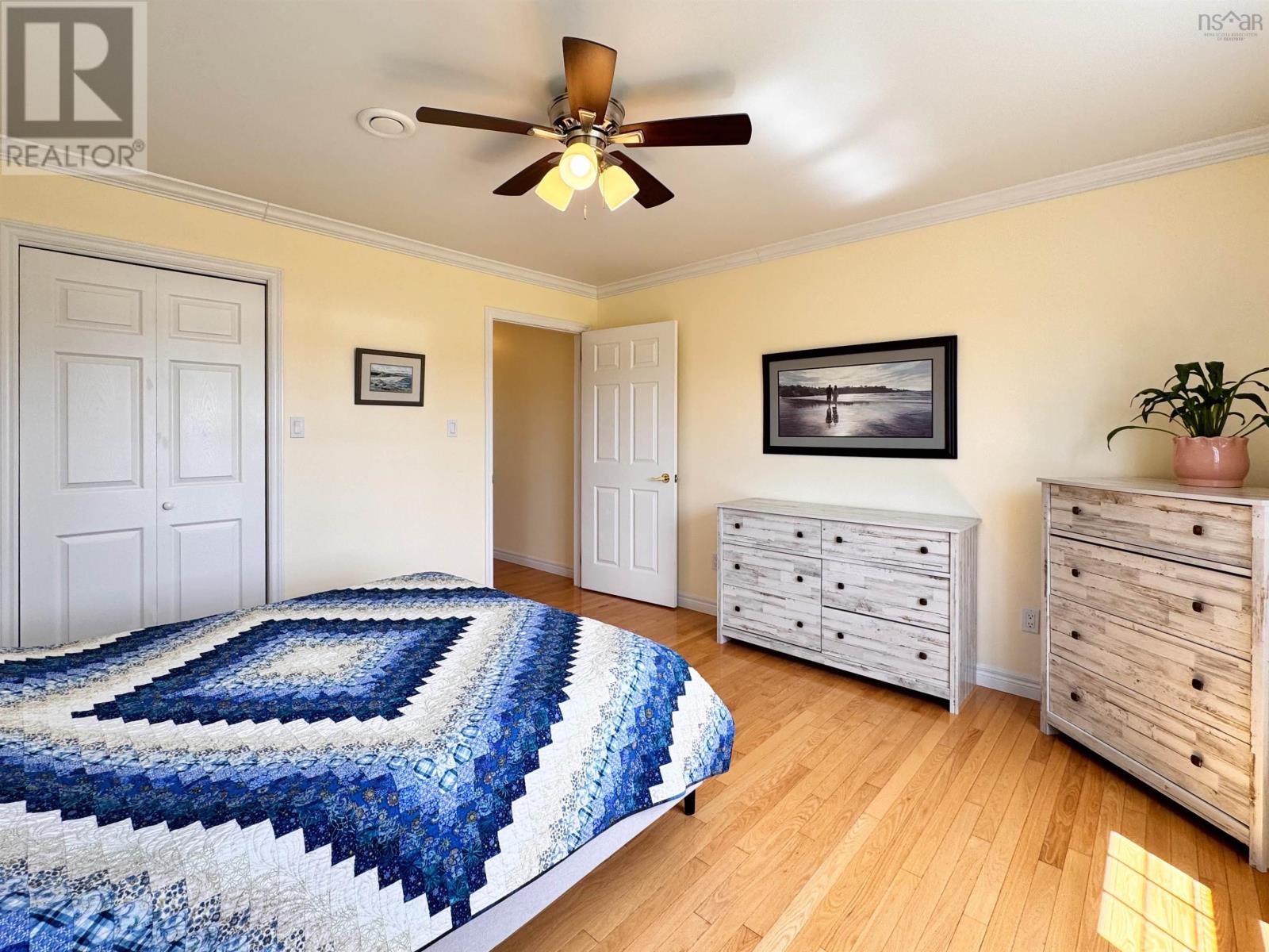 48 Seaview Drive - 23