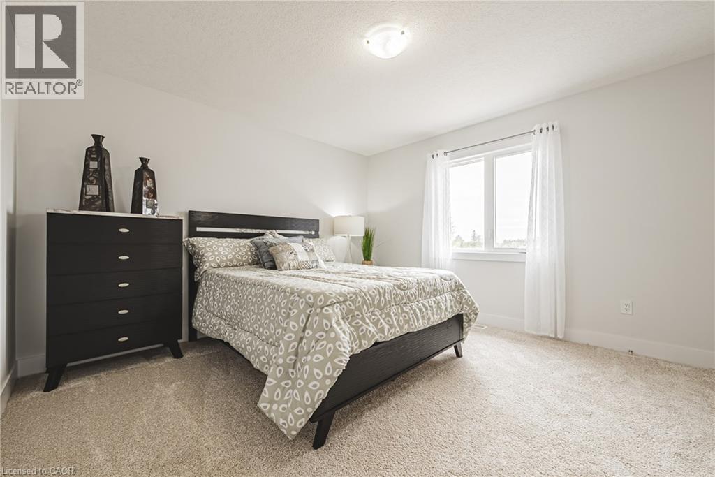 546 BENNINGER Drive - 28