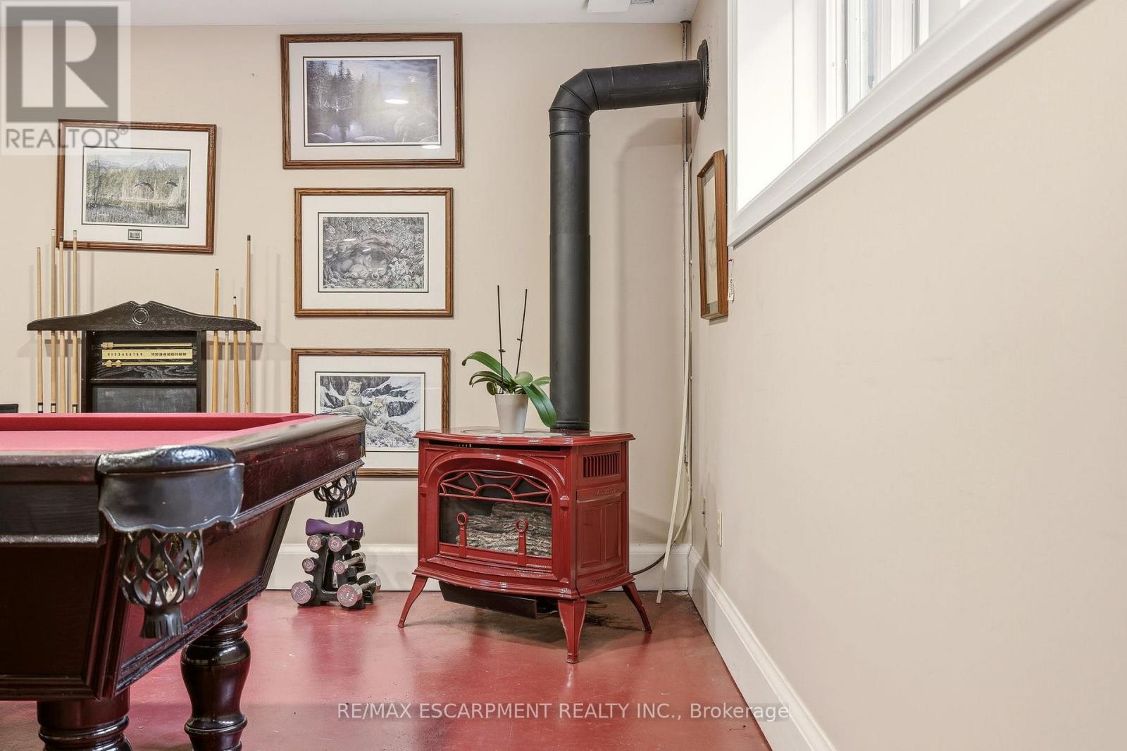 2116 CAROLINE STREET - 38