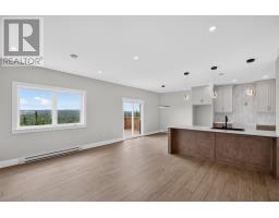 99 Trenton Drive thumbnail 10
