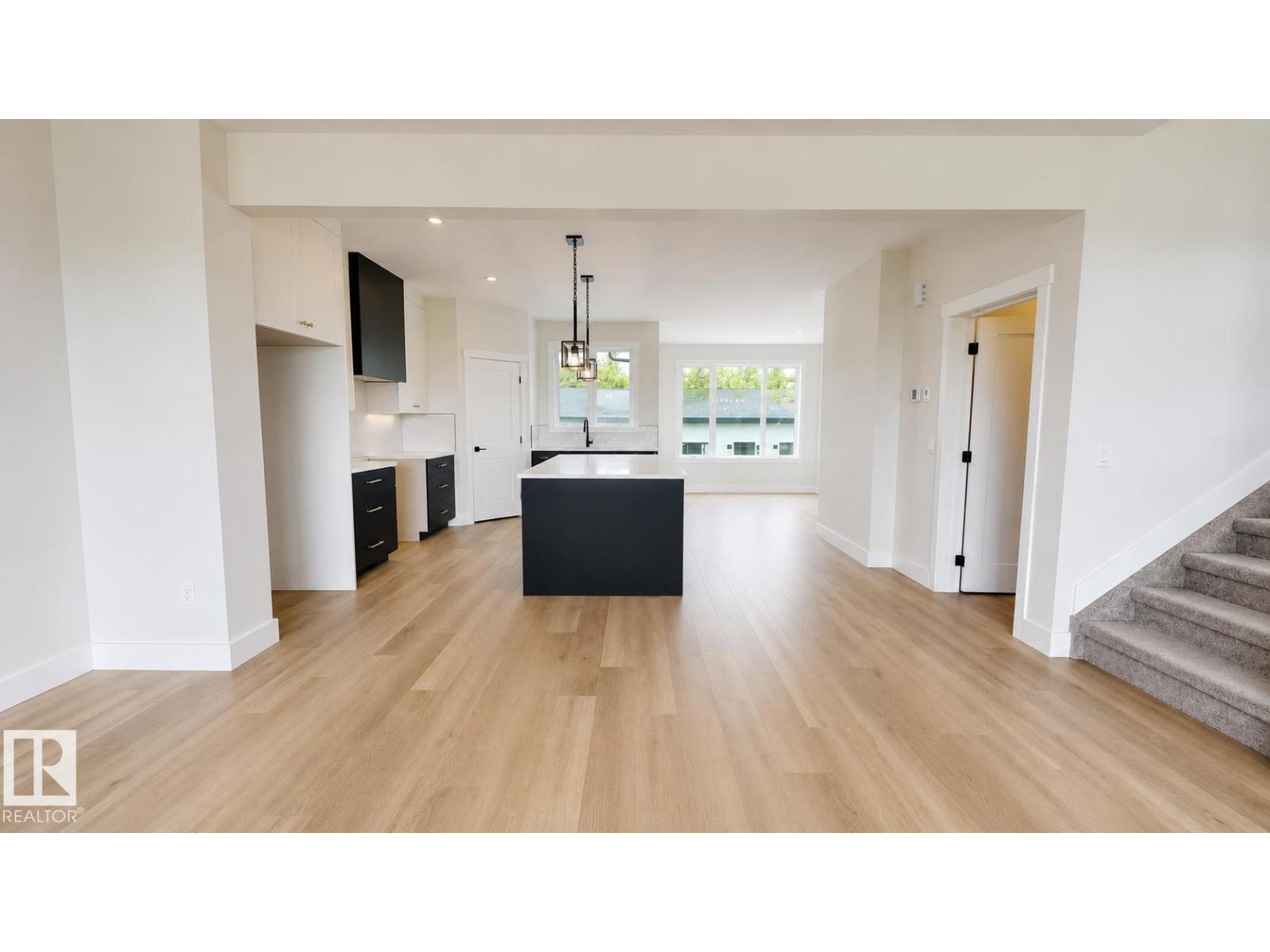 4710 49 ST - 2
