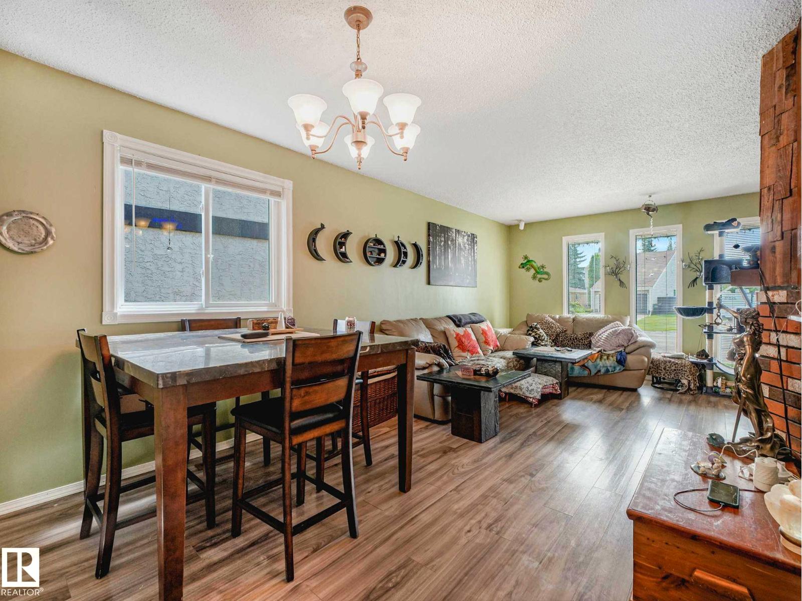 11514 138 AV NW - 10
