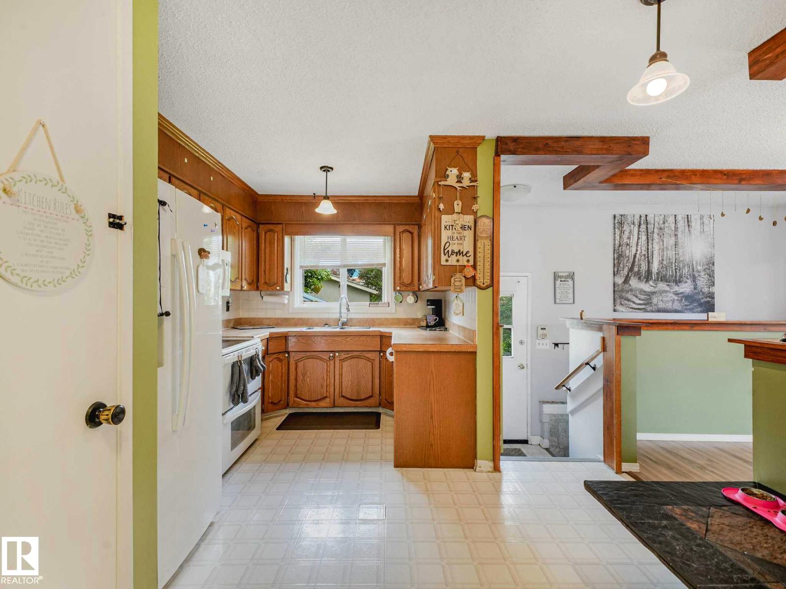 11514 138 AV NW - 12