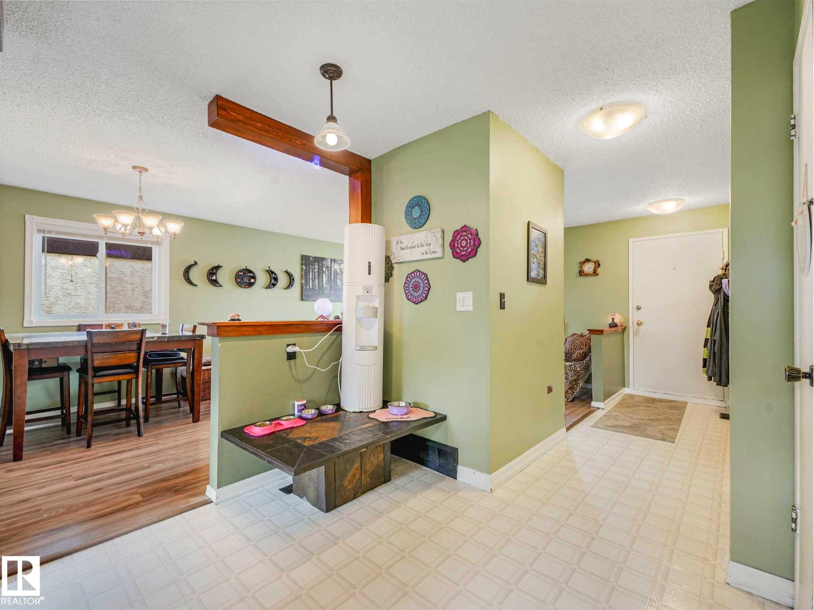 11514 138 AV NW - 18