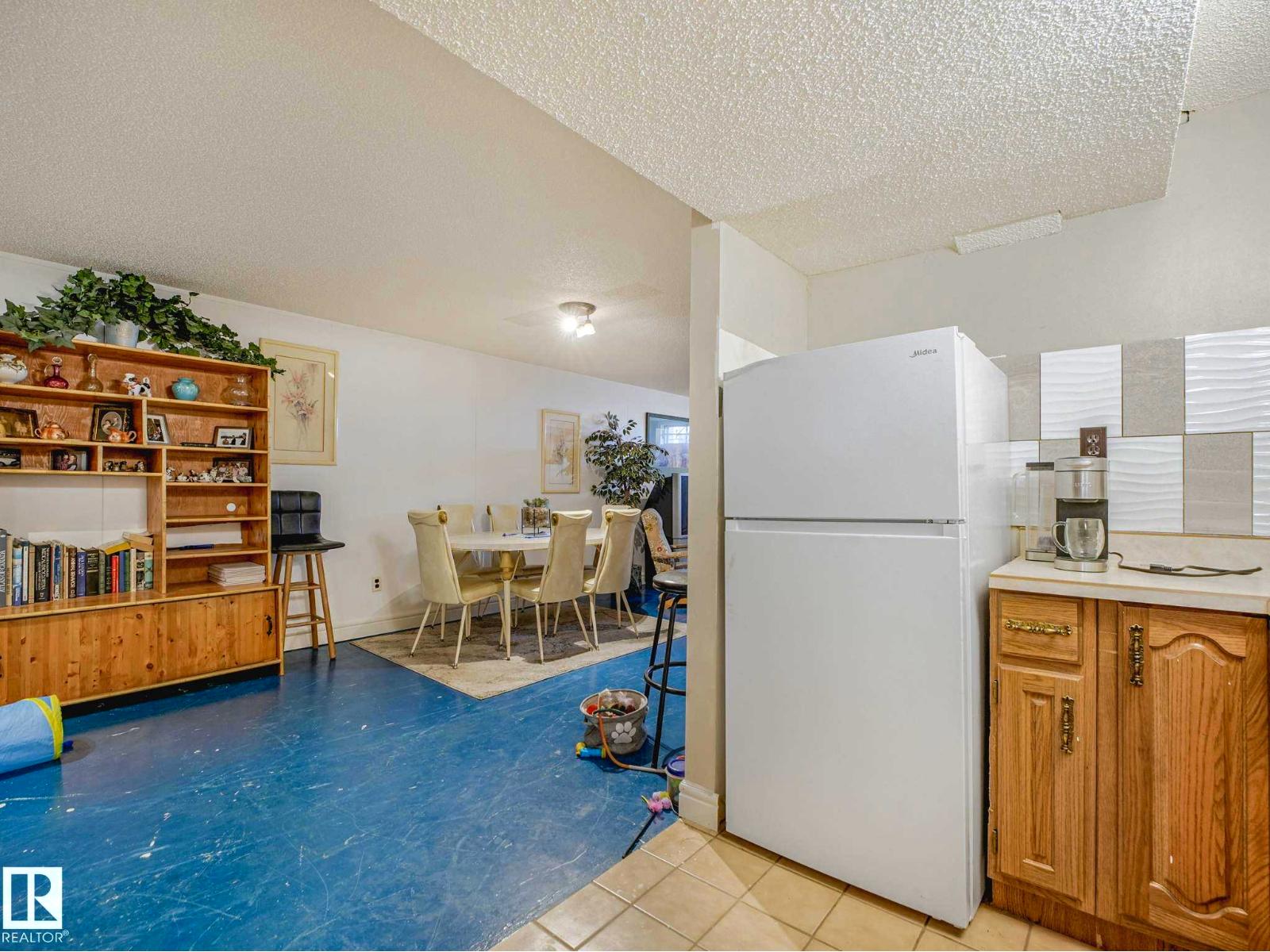 11514 138 AV NW - 43