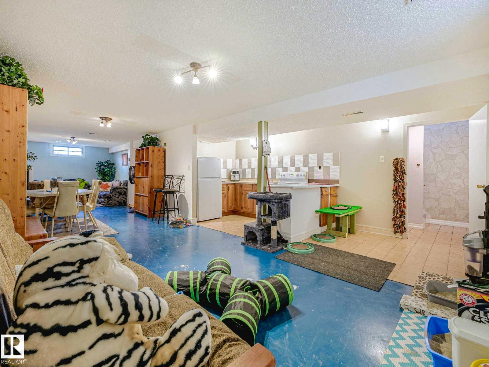 11514 138 AV NW - 44