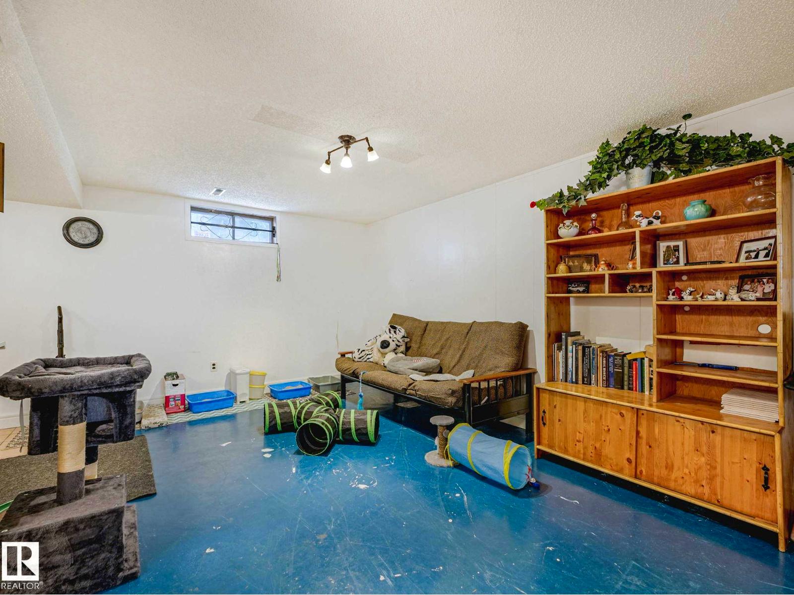 11514 138 AV NW - 45