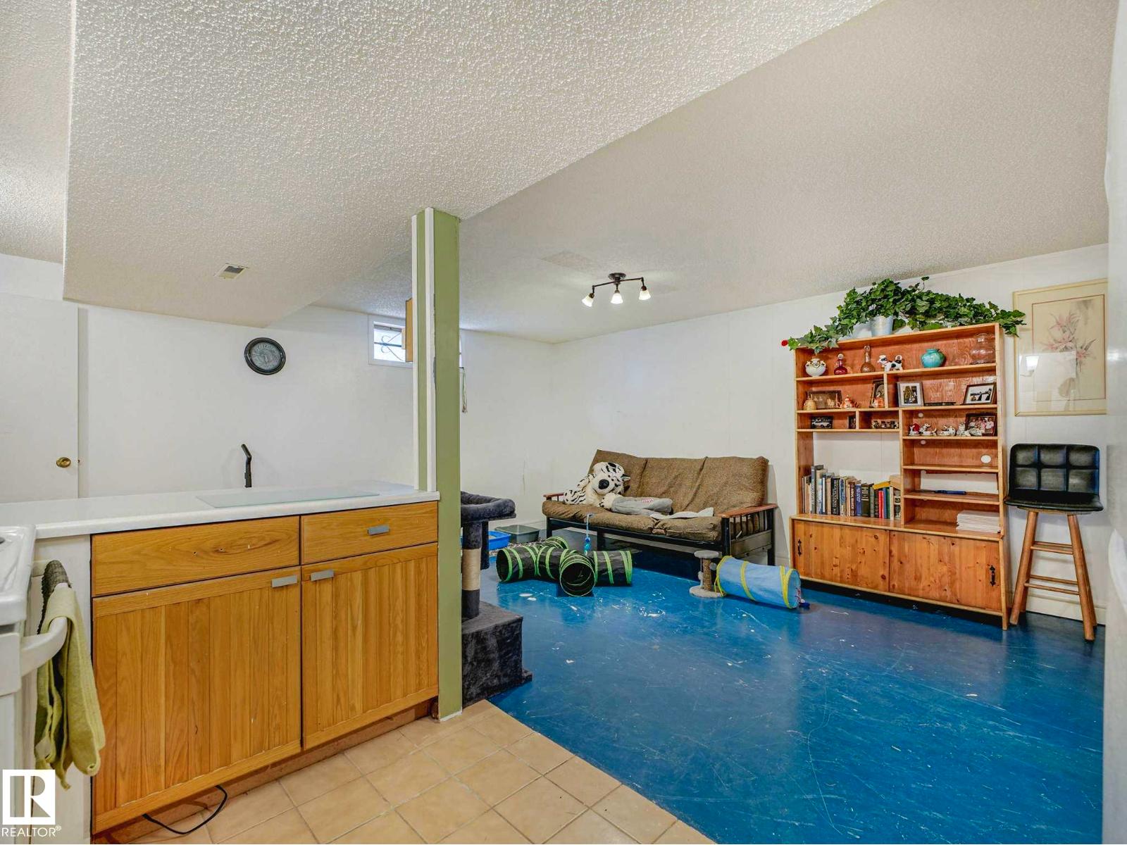 11514 138 AV NW - 46