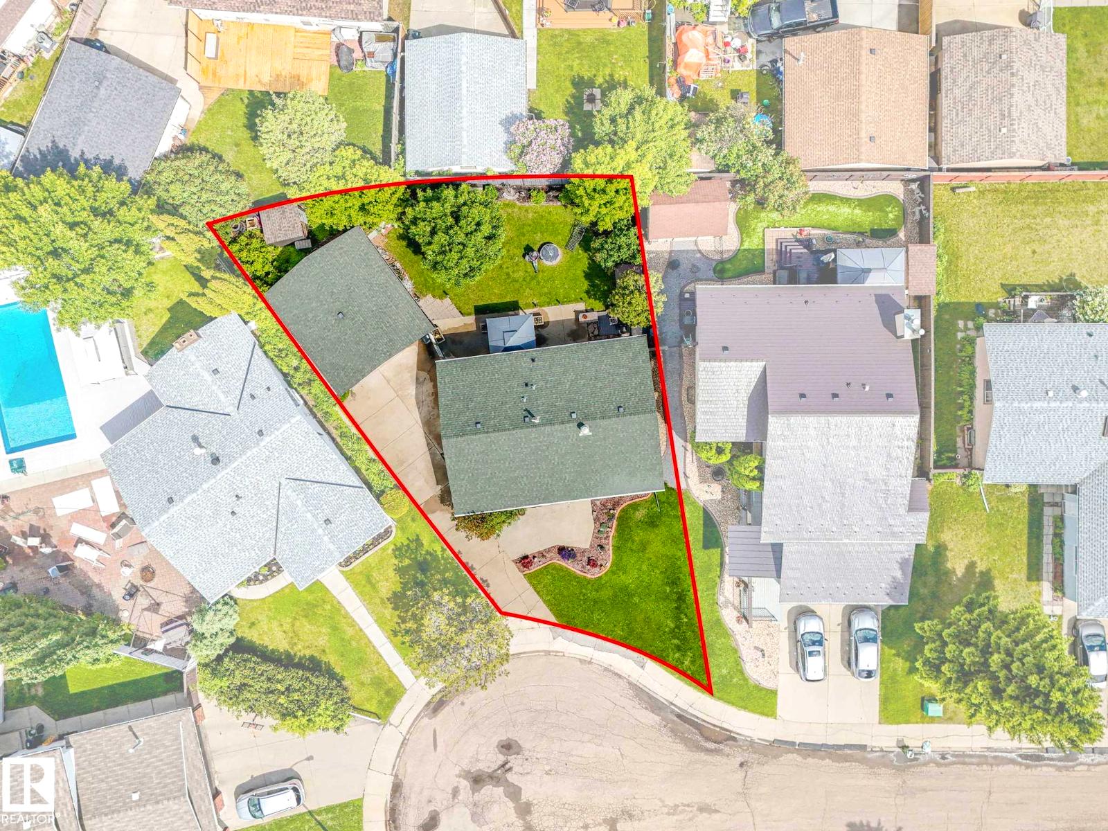 11514 138 AV NW - 69