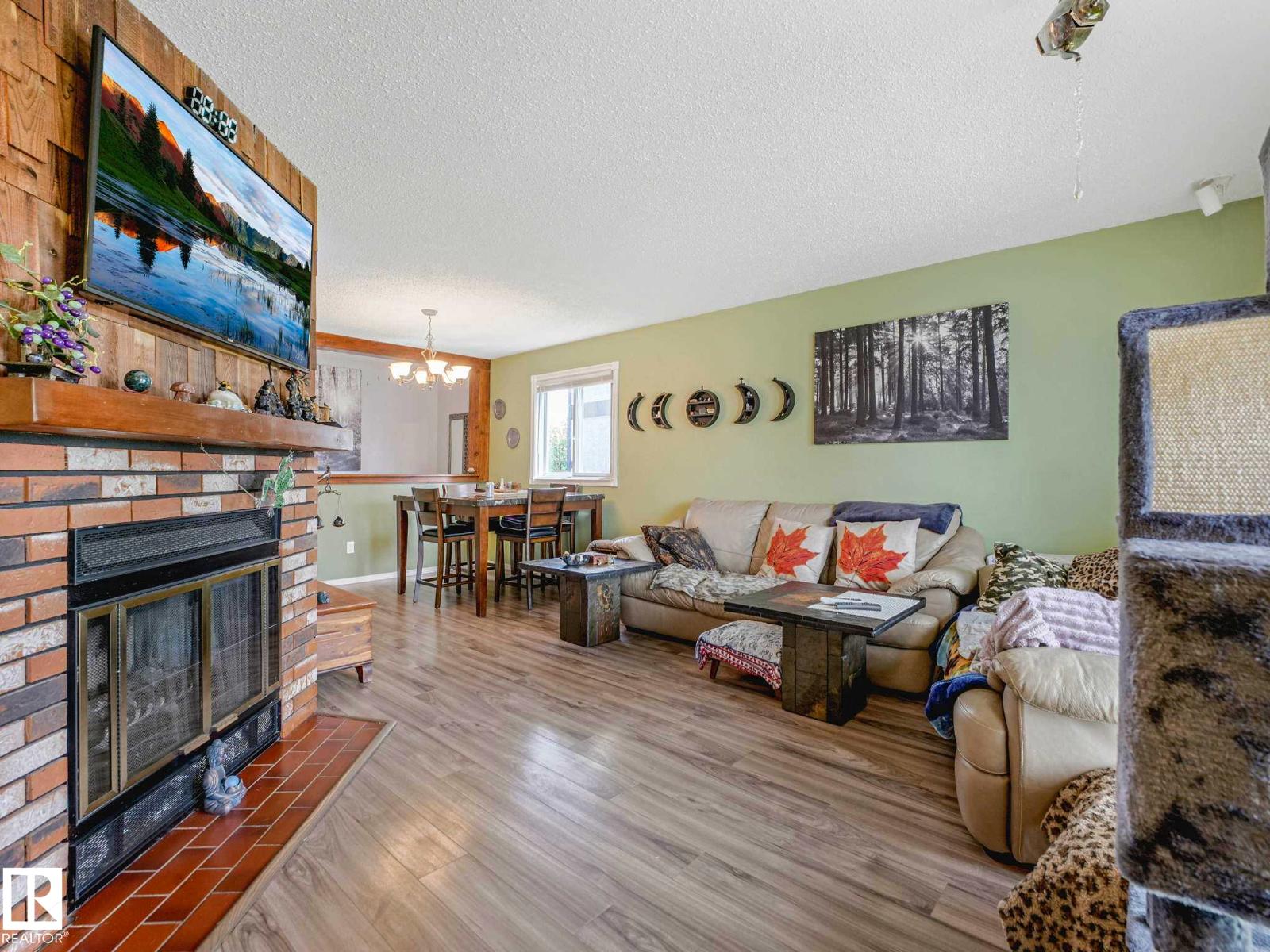 11514 138 AV NW - 7