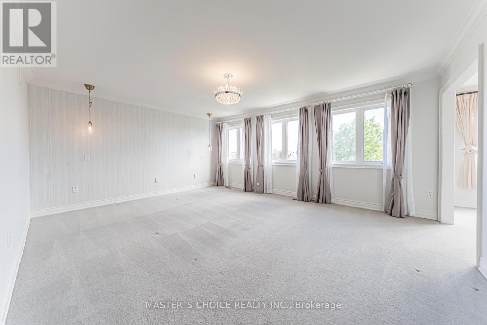 2357 RIDEAU DRIVE - 27