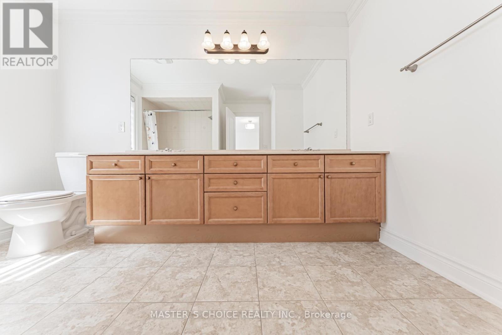 2357 RIDEAU DRIVE - 37