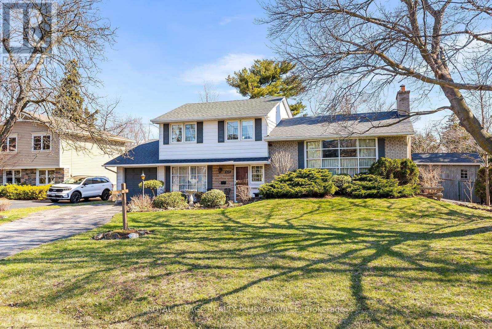 227 SANDWELL DRIVE - 1