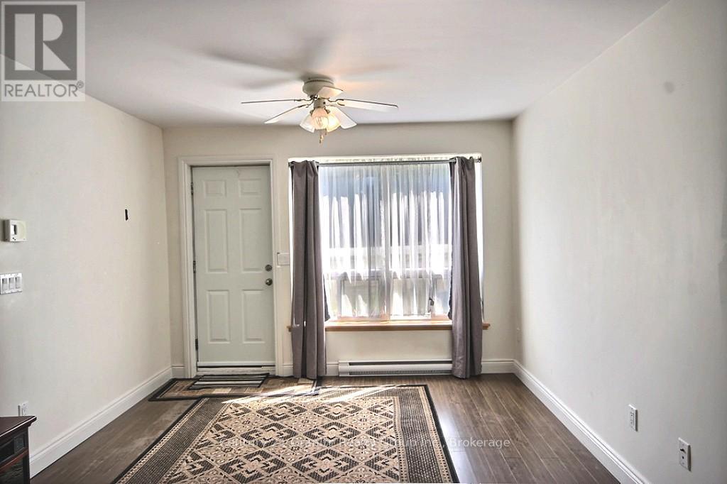 15661 35 HIGHWAY - 8