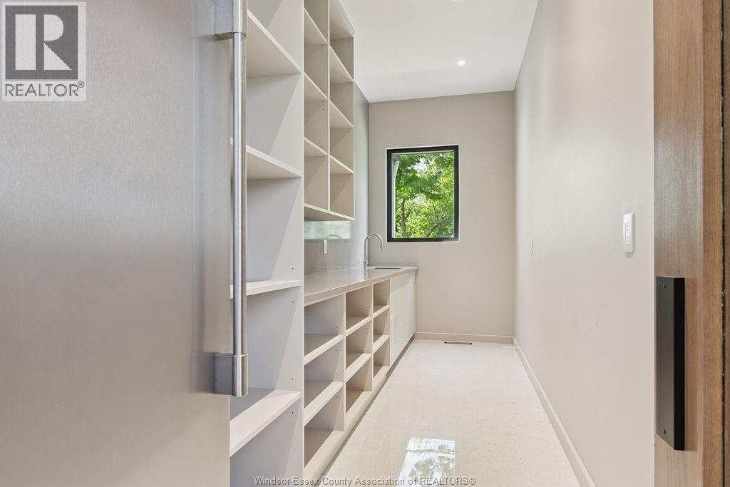 152 GRANDVIEW AVENUE - 24