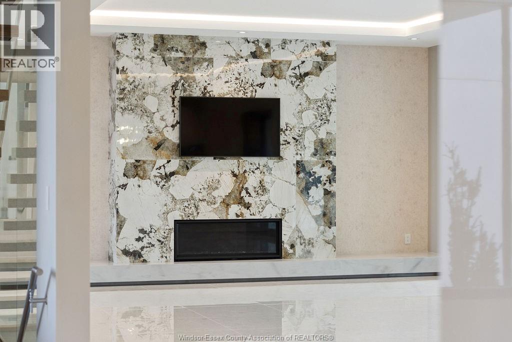 152 GRANDVIEW AVENUE - 27