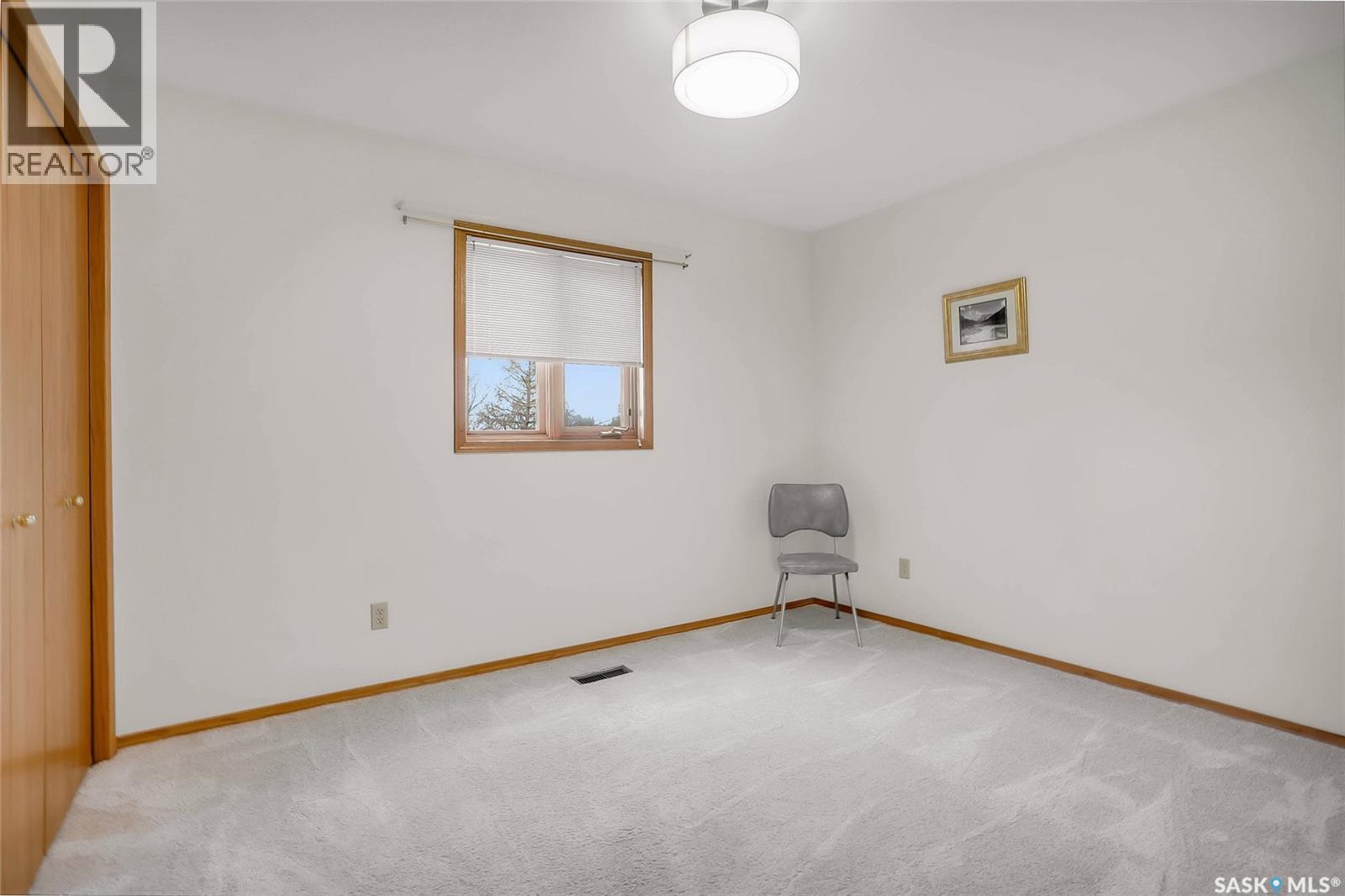 #117 420 Heritage CRESCENT - 18
