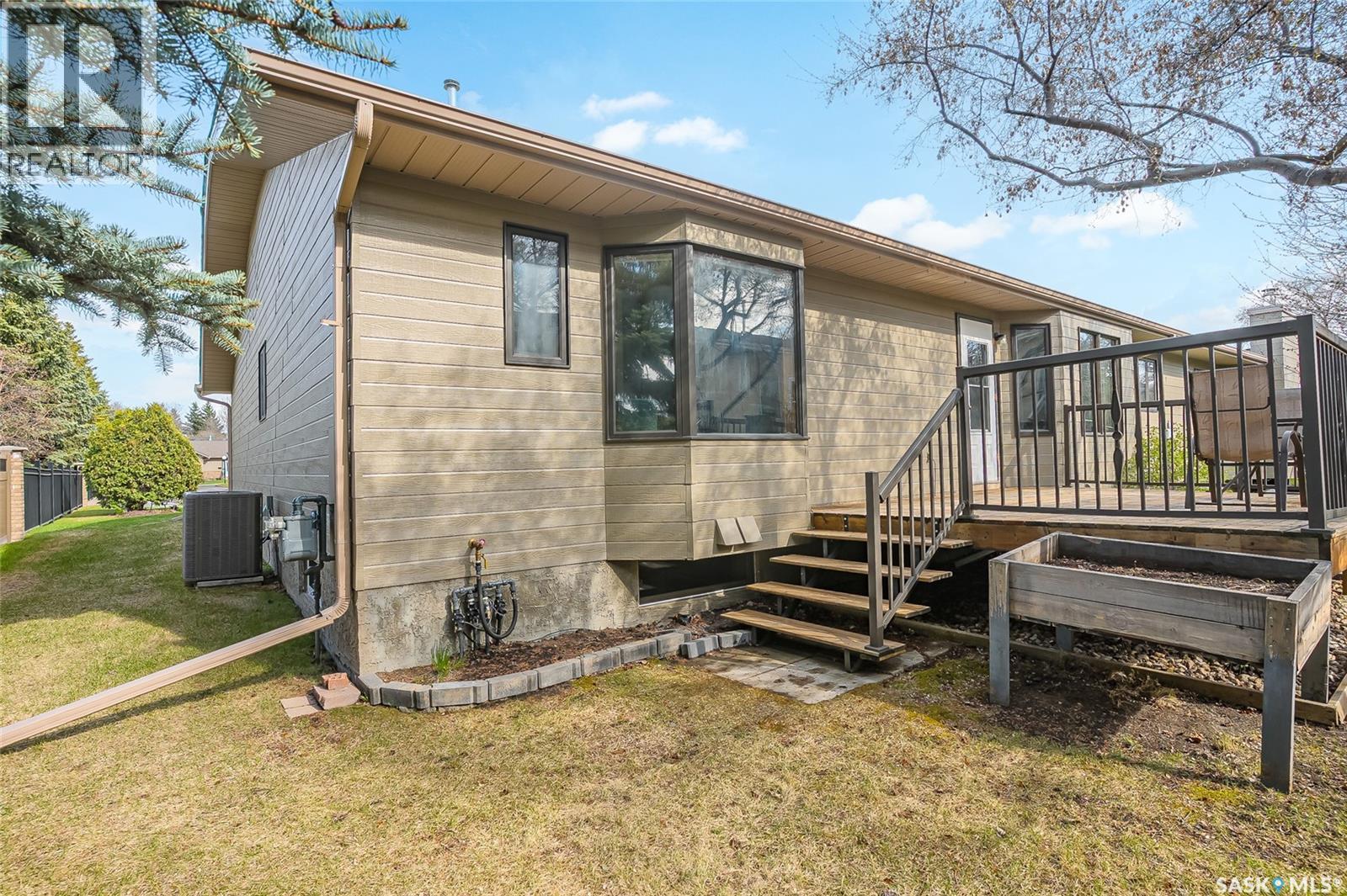 #117 420 Heritage CRESCENT - 34
