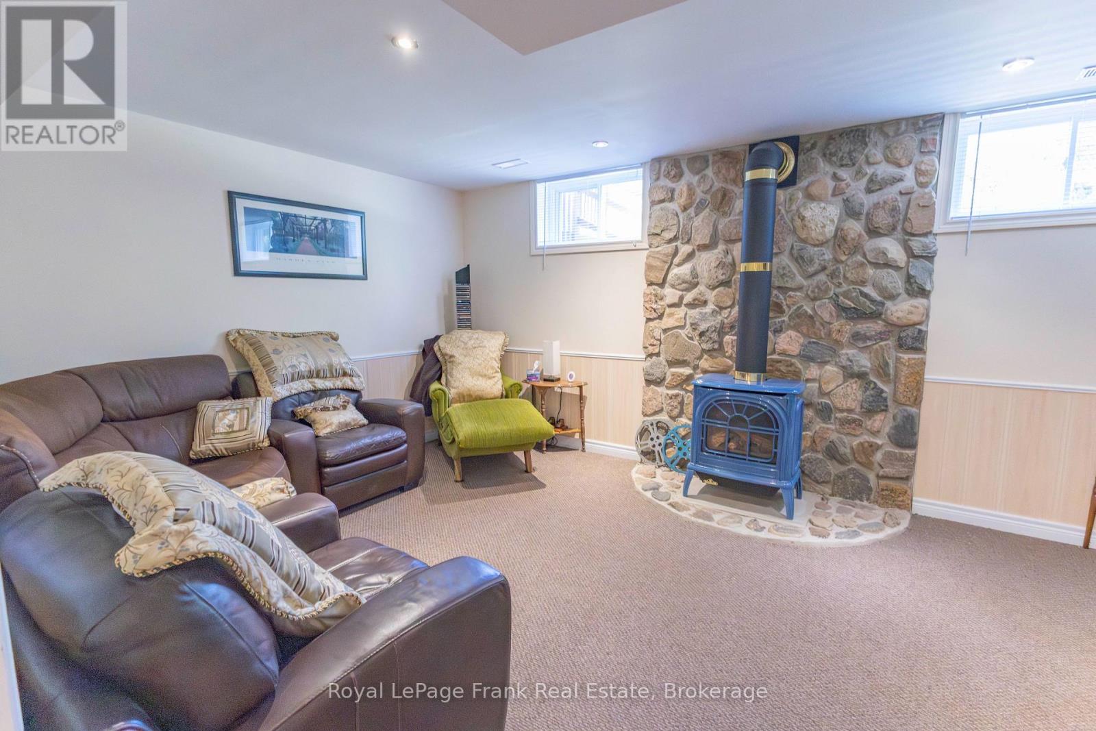 1291 SOUTH WILBERFORCE ROAD - 39
