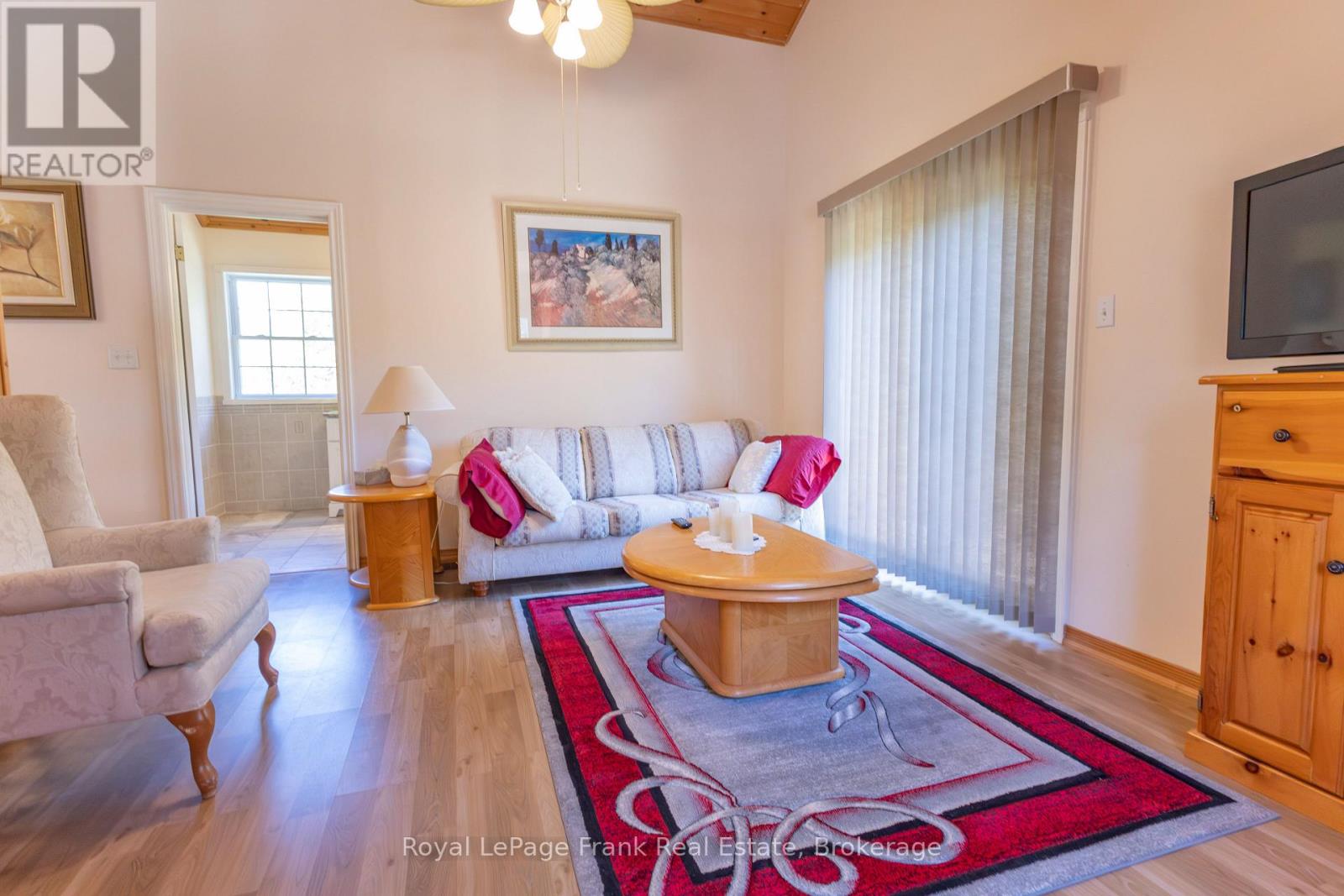 1291 SOUTH WILBERFORCE ROAD - 32