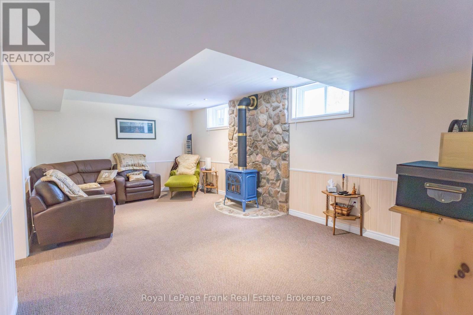 1291 SOUTH WILBERFORCE ROAD - 40