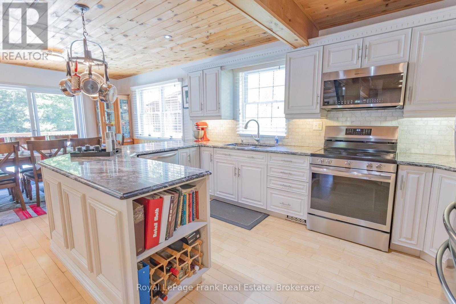 1291 SOUTH WILBERFORCE ROAD - 24