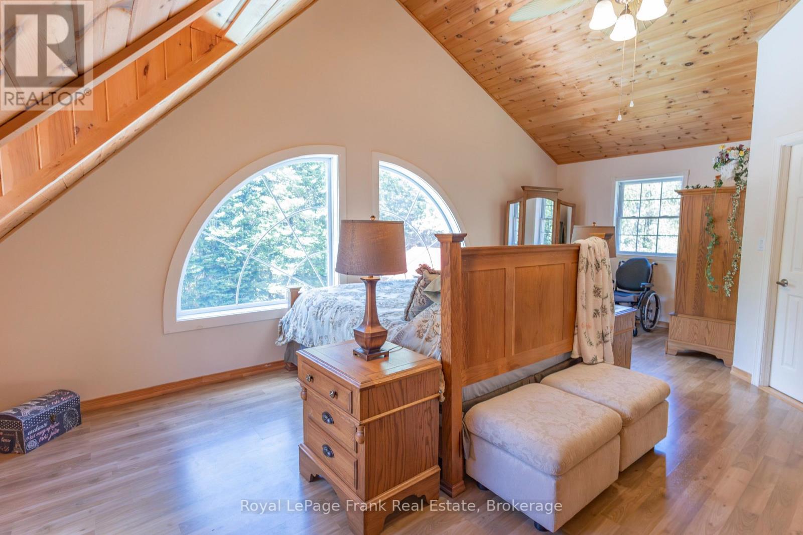 1291 SOUTH WILBERFORCE ROAD - 29