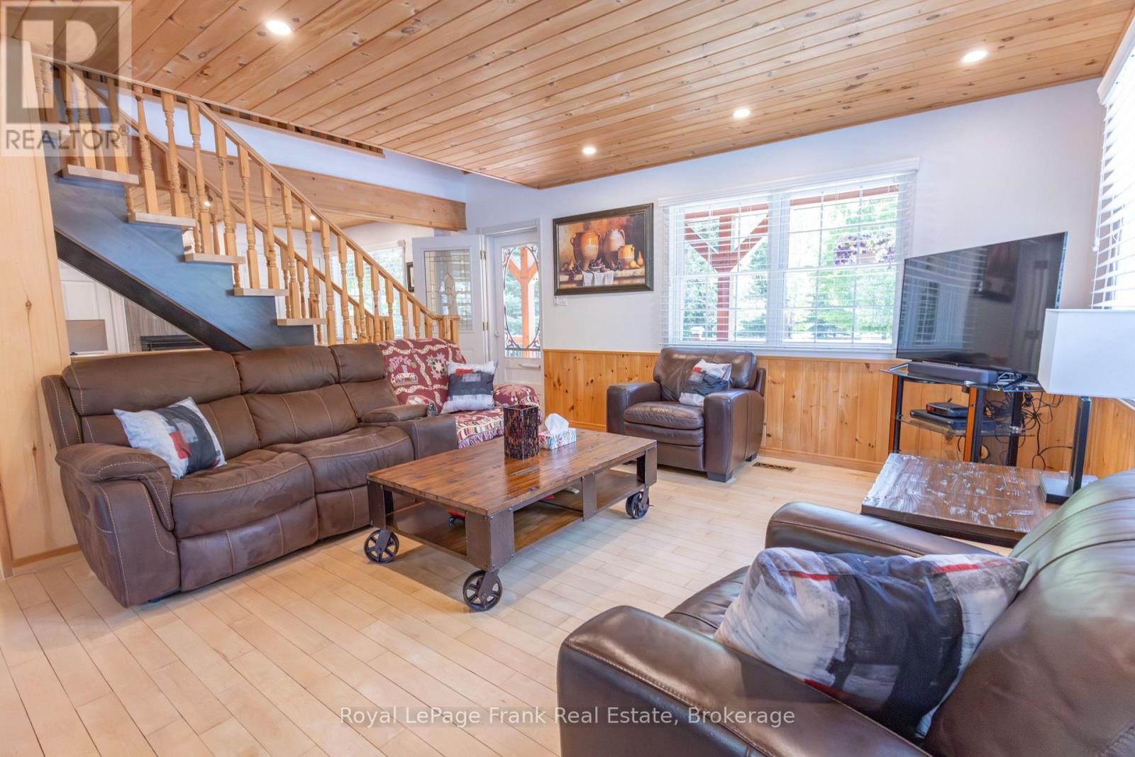 1291 SOUTH WILBERFORCE ROAD - 20