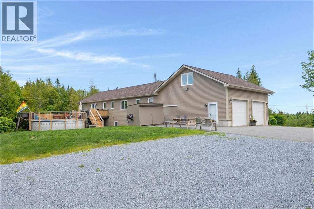735 Hillcrest Road - Image 42