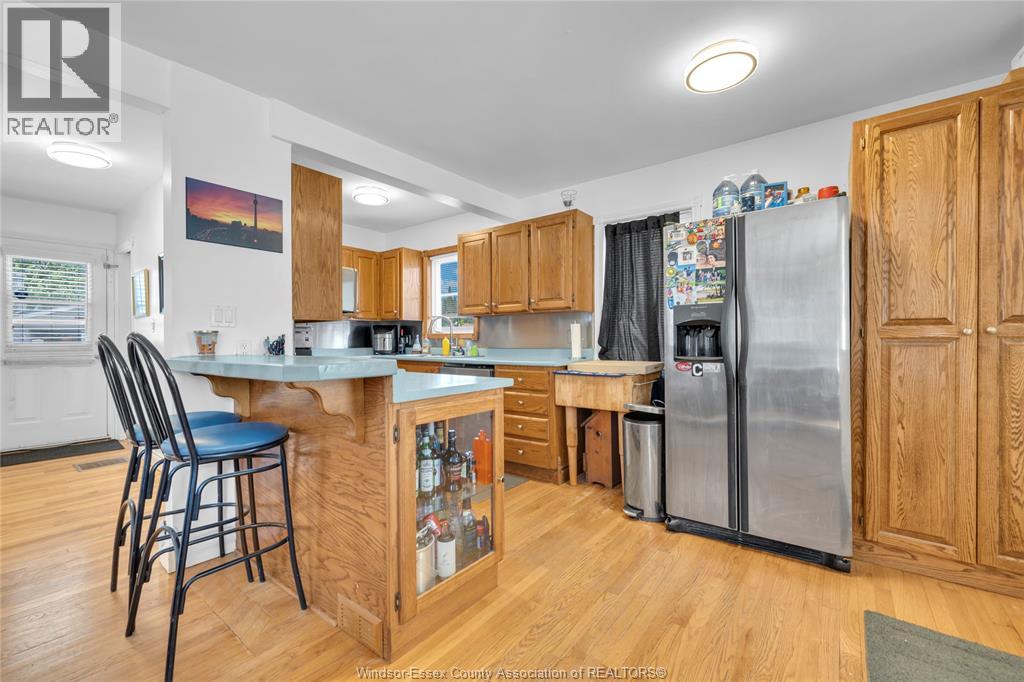 1042 EDWARD AVENUE - 15