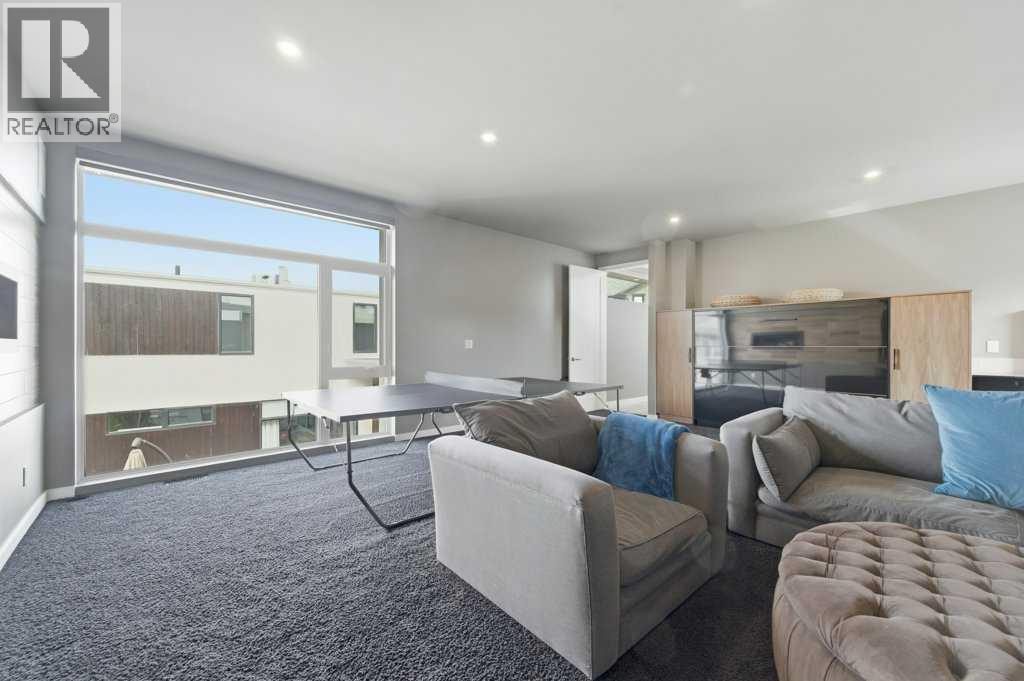 305 Jarvis Glen Court - 34