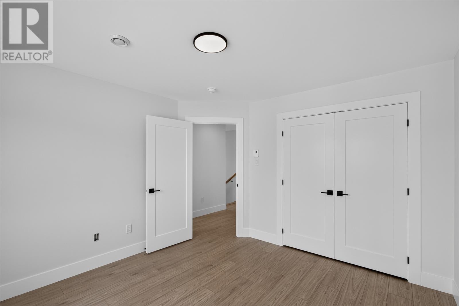 99 Trenton Drive - 22