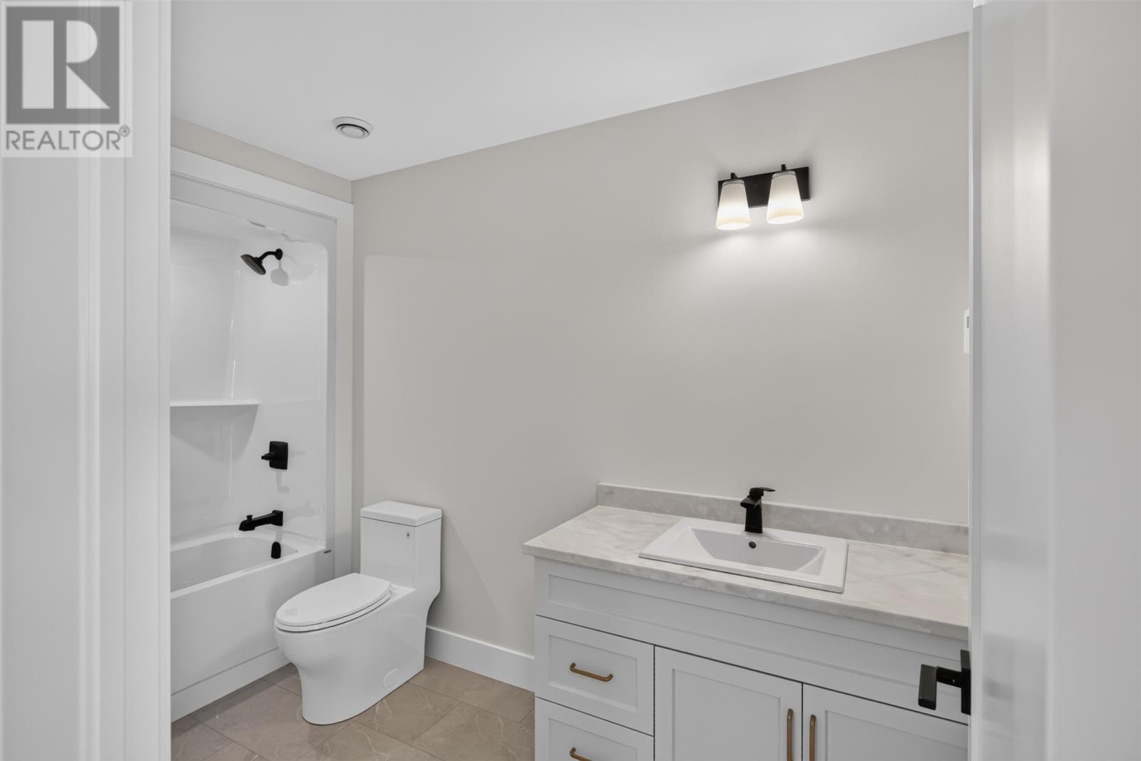 99 Trenton Drive - 24