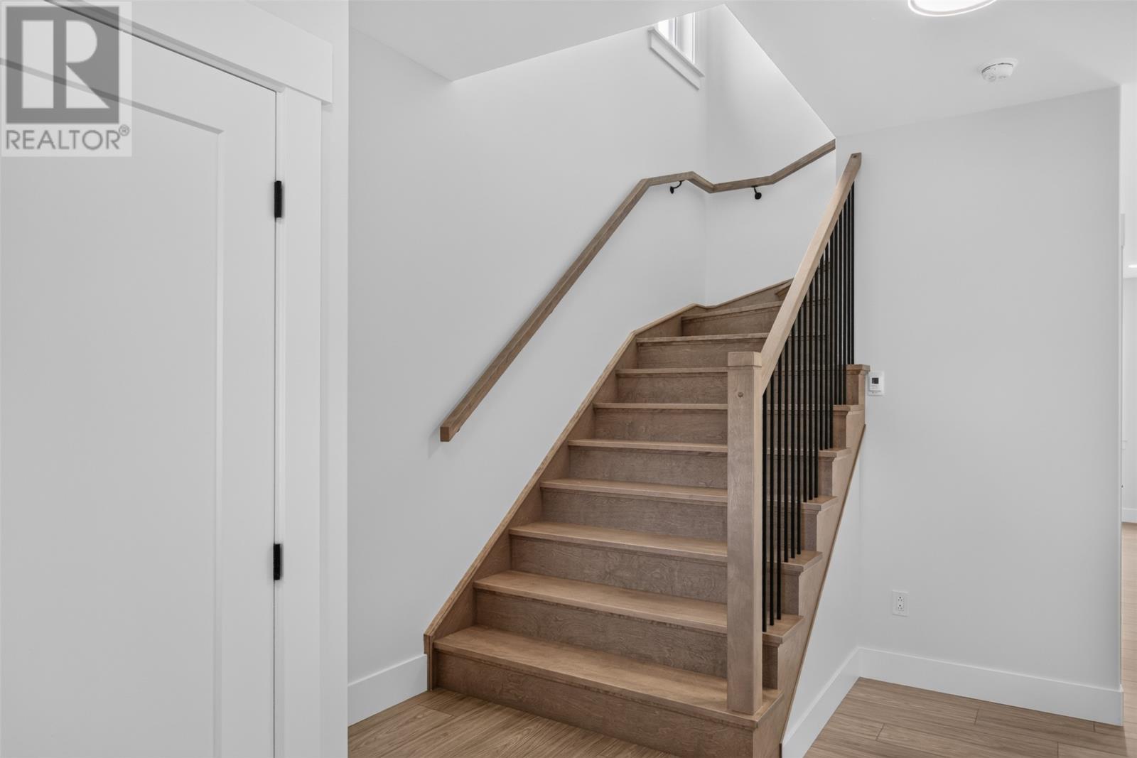 99 Trenton Drive - 3