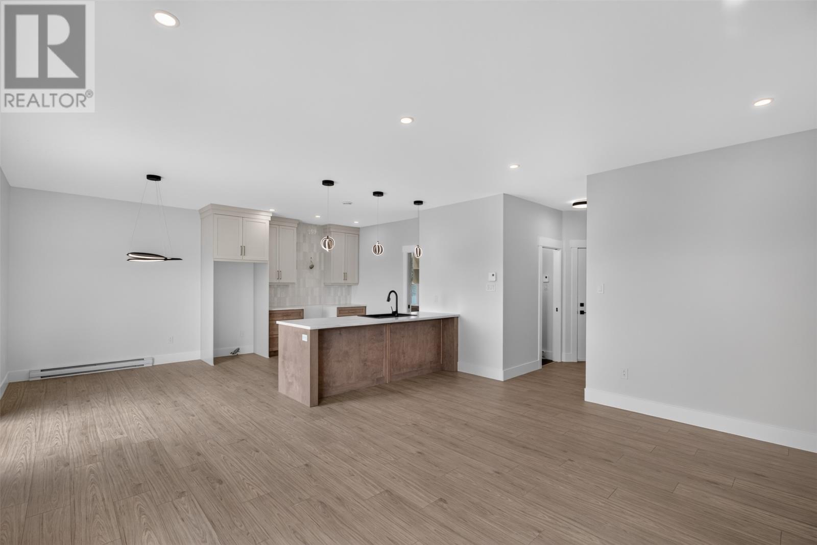 99 Trenton Drive - 9