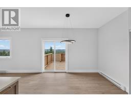 99 Trenton Drive thumbnail 15