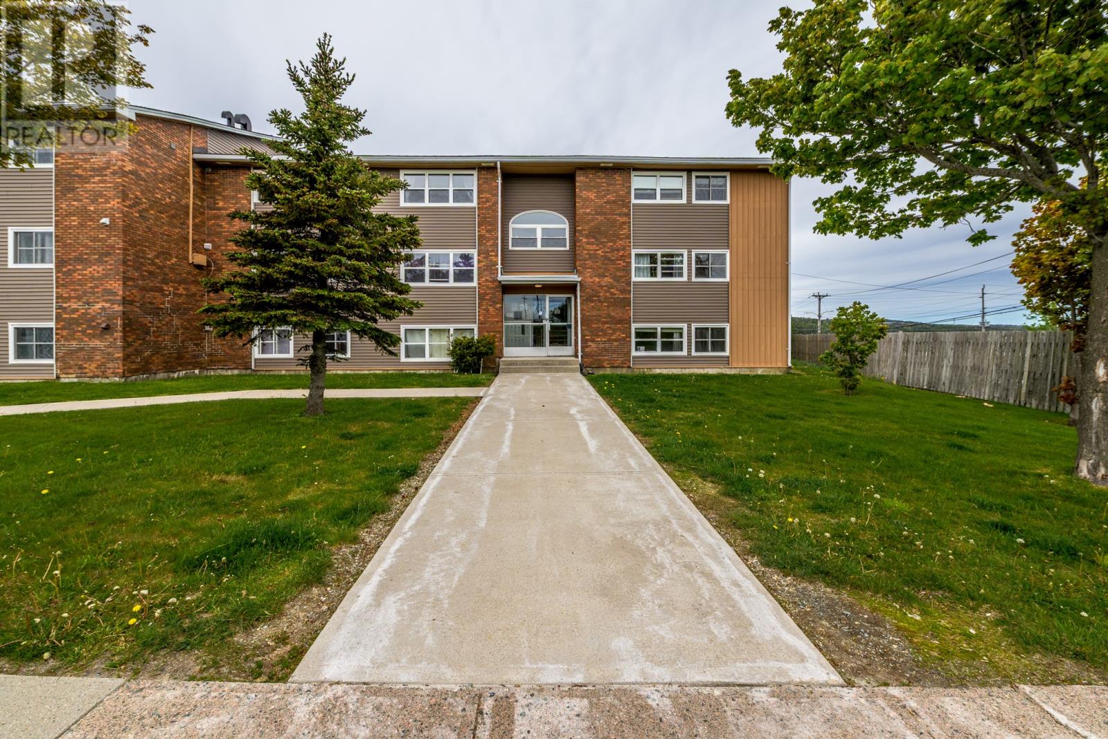 Unit 107 - 122 Terra Nova Road thumbnail 5