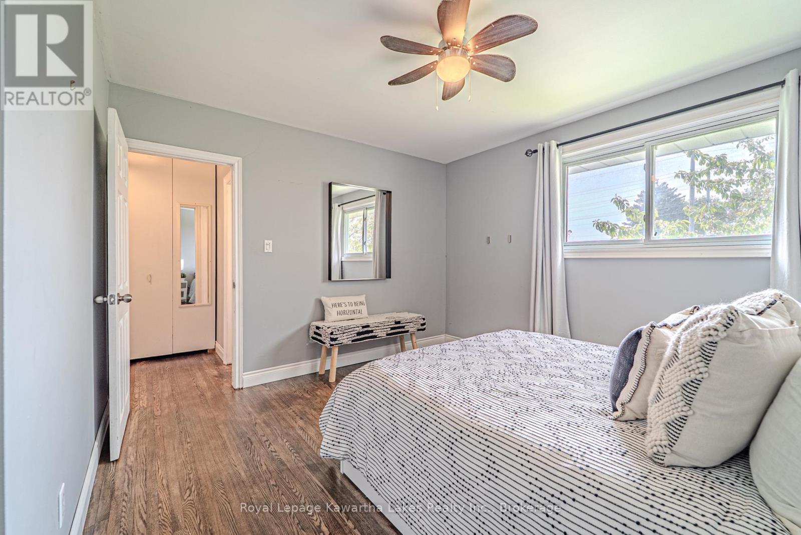 645 HAYDEN CRESCENT - 17