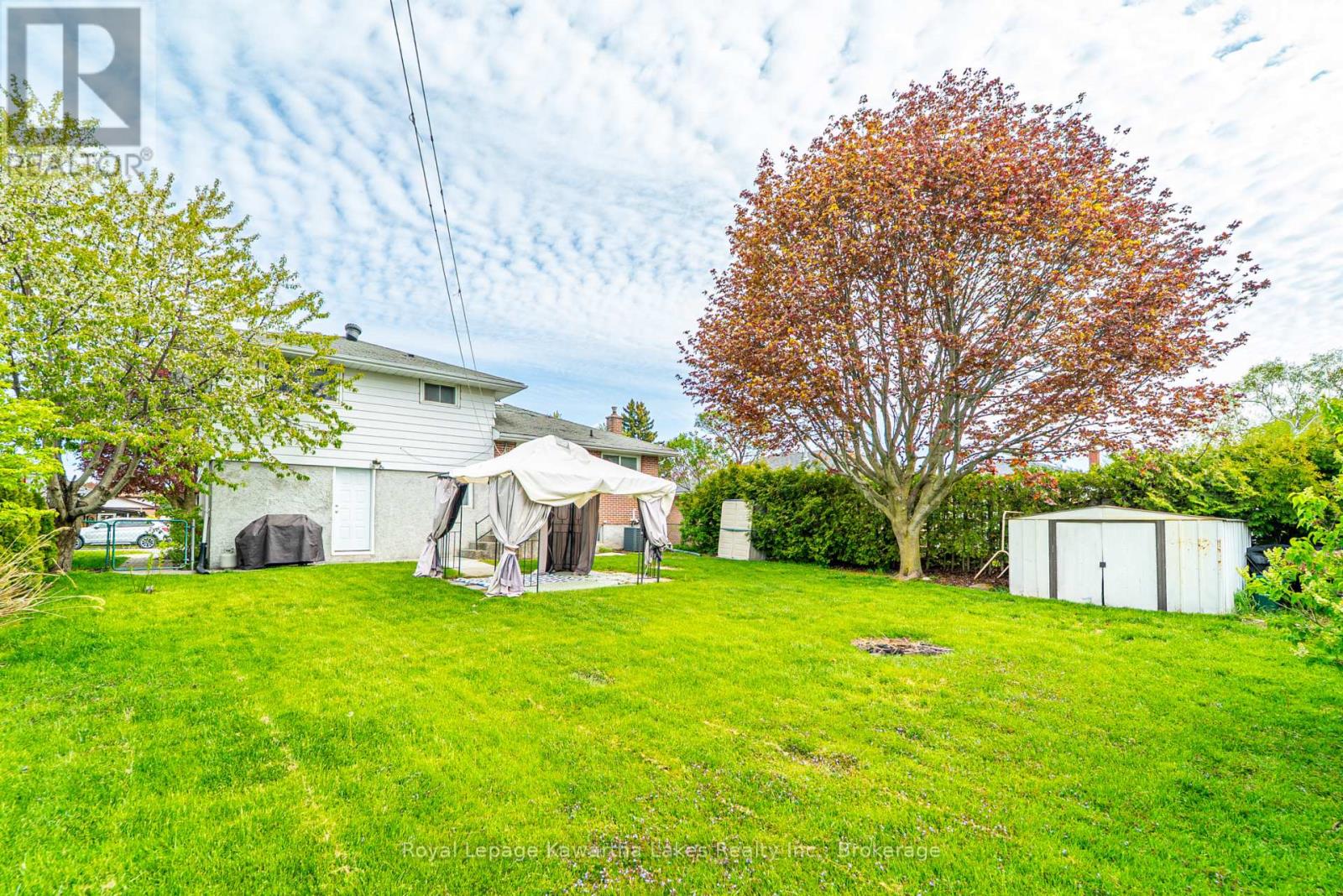 645 HAYDEN CRESCENT - 23