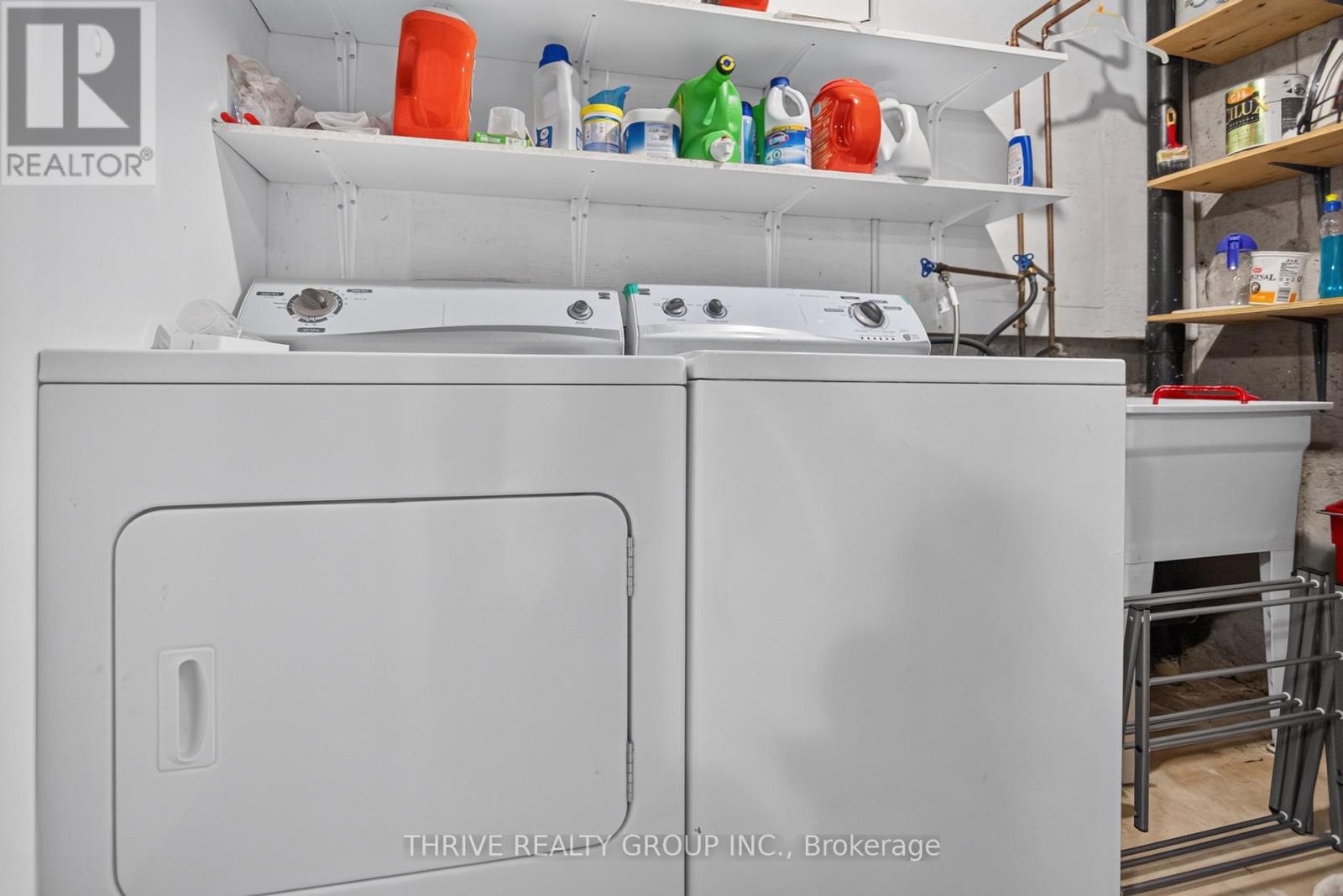 1762 ALDERSBROOK ROAD - 27