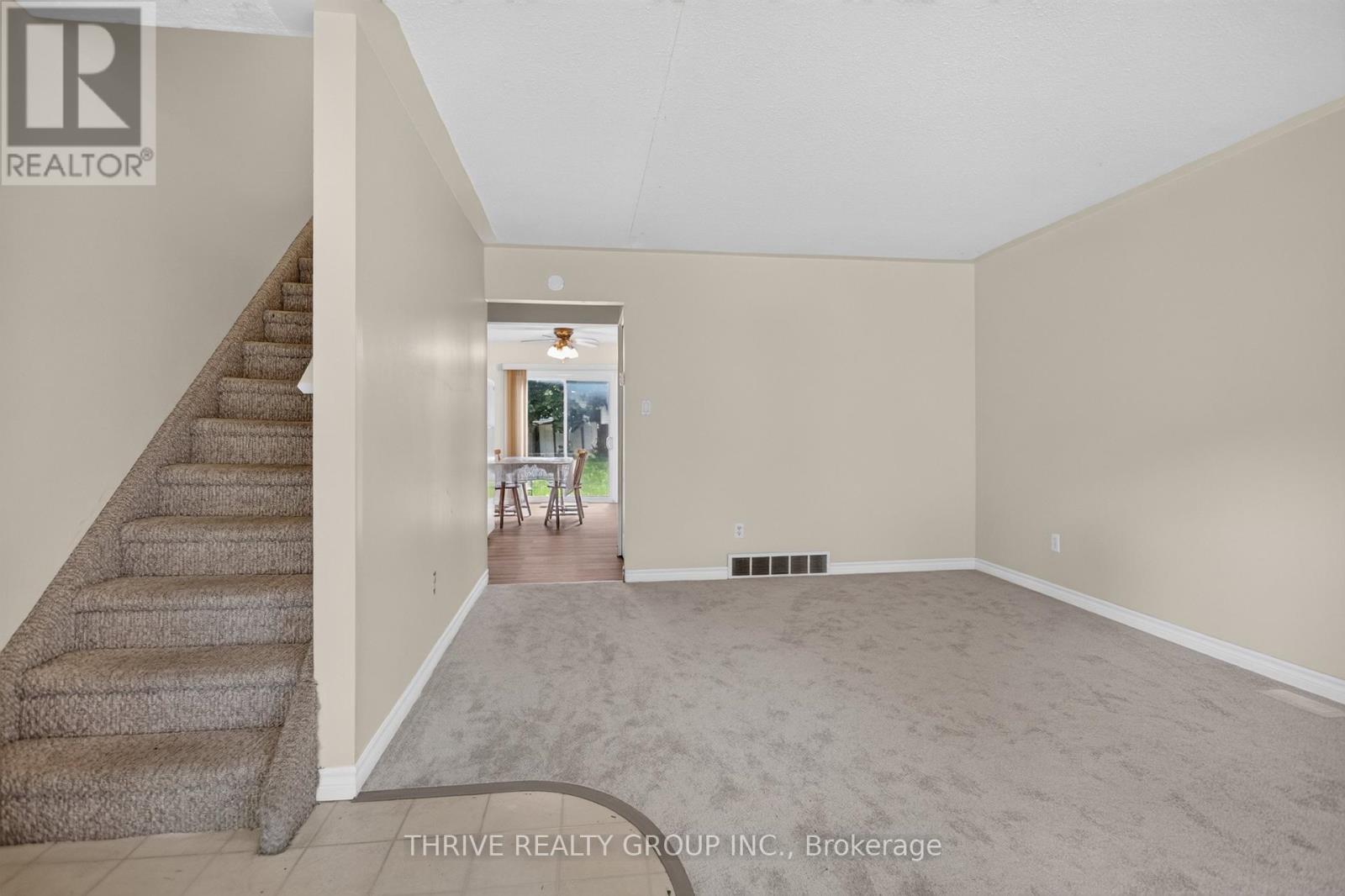 1762 ALDERSBROOK ROAD - 4