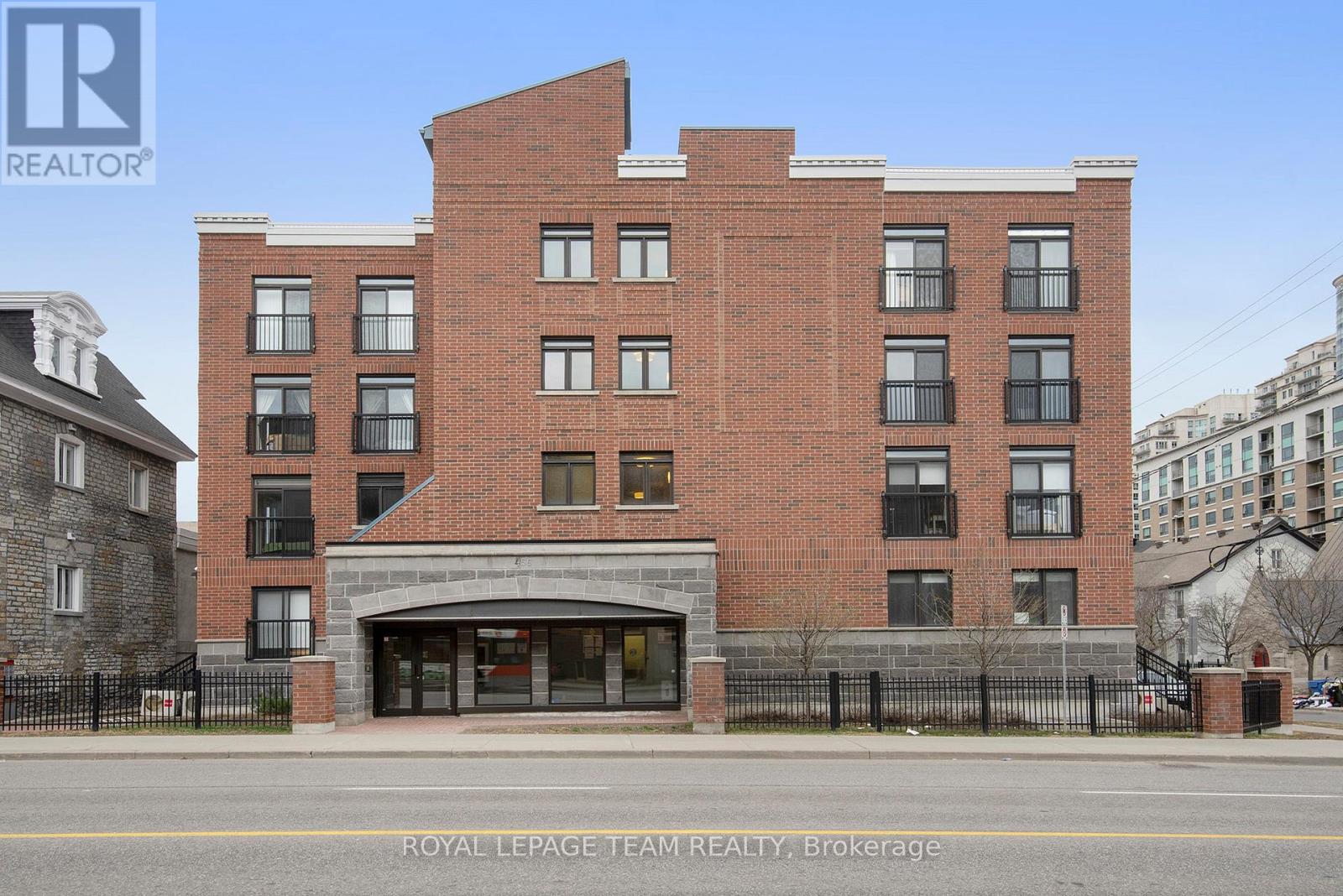 #404 456 KING EDWARD AVENUE - 1