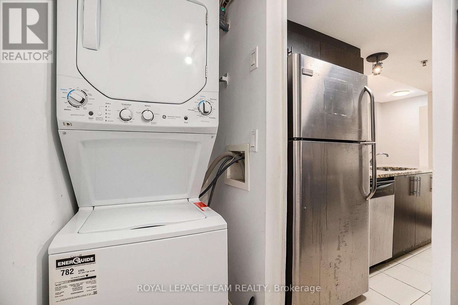 #404 456 KING EDWARD AVENUE - 17