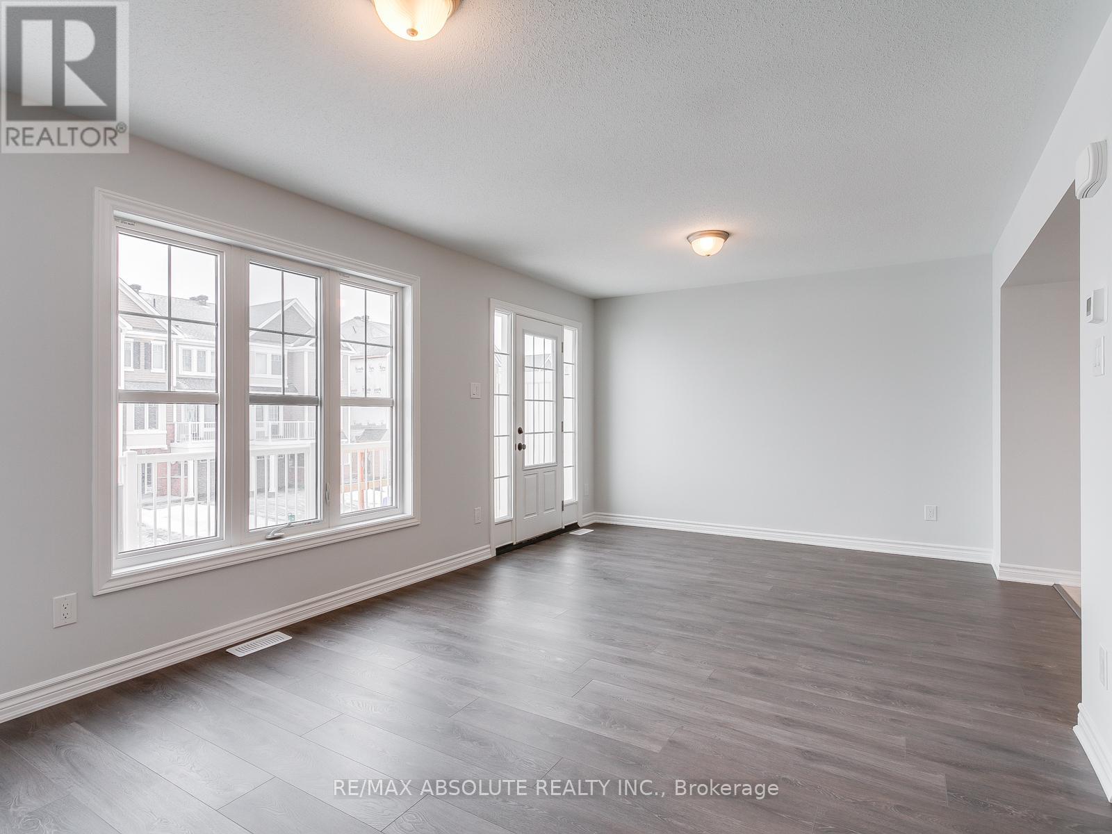 2 Bed, 3 Bath House for Rent in Ottawa – 315 PUMPKINSEED CRESCENT, Ottawa – MLS# X13478562 - Image 13