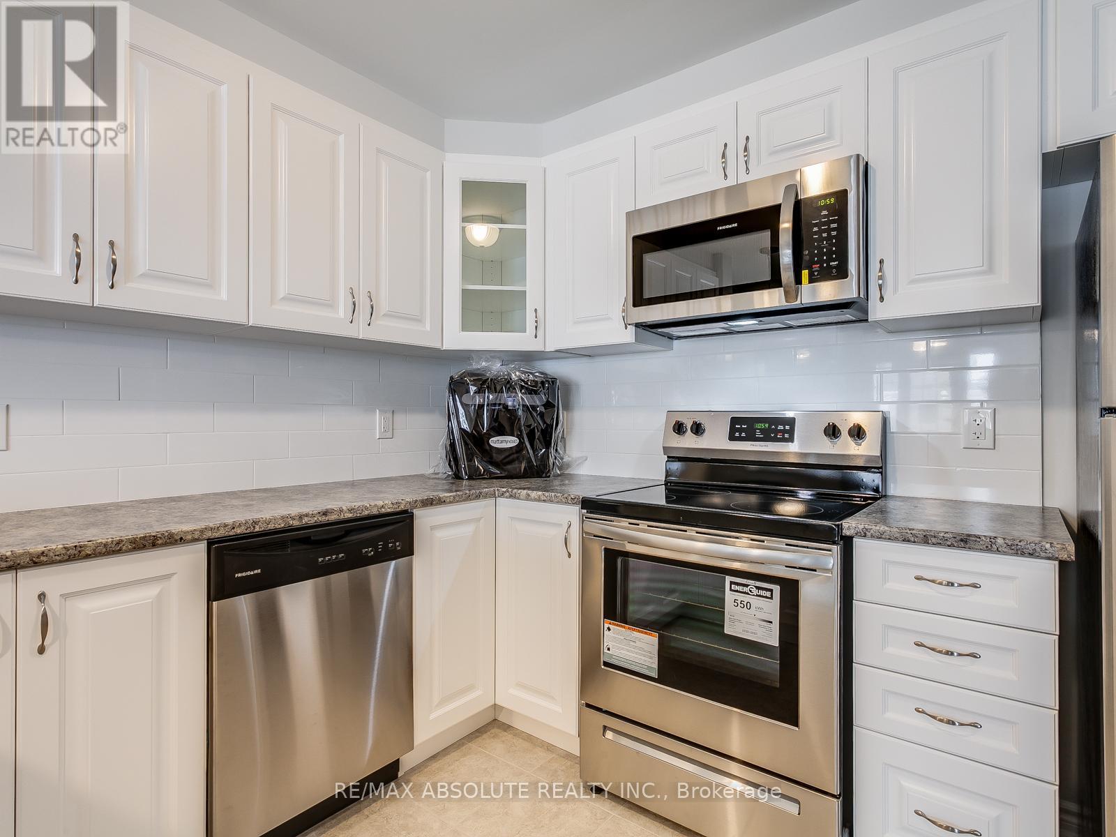2 Bed, 3 Bath House for Rent in Ottawa – 315 PUMPKINSEED CRESCENT, Ottawa – MLS# X13478562 - Image 8